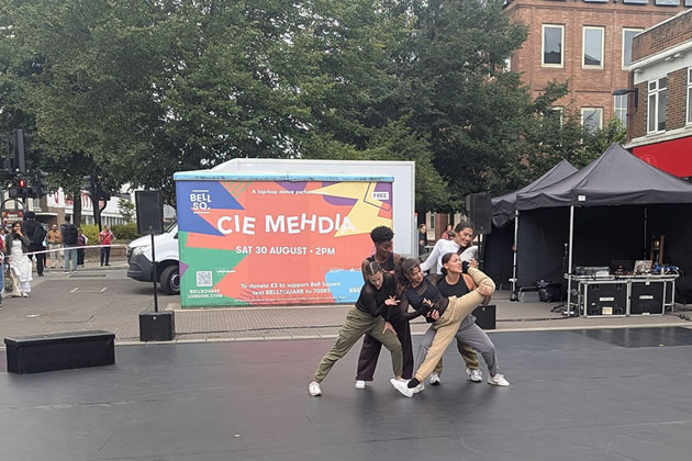 Bell Square dancers