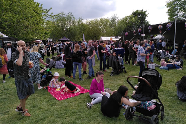 Hanwell Hootie where there are about 100 bands to choose from.