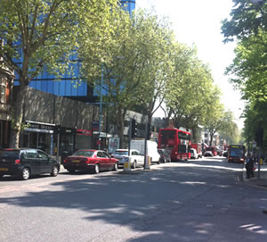 Eastbound jams on Chiswick High Road