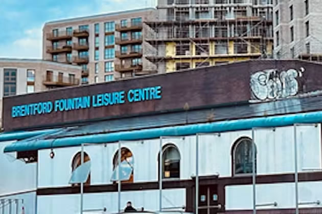 Over 800 Respond to Brentford Fountain Survey