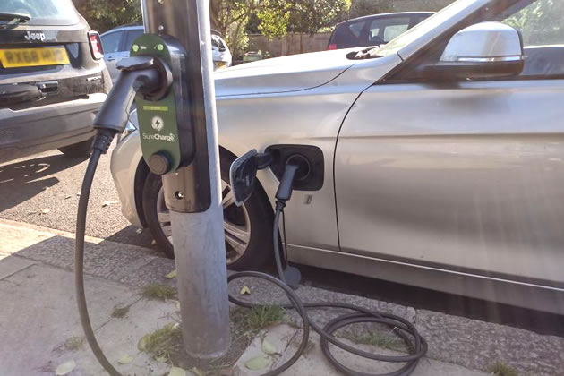 SureCharge lamppost chargers set to be rolled out in Hammersmith & Fulham