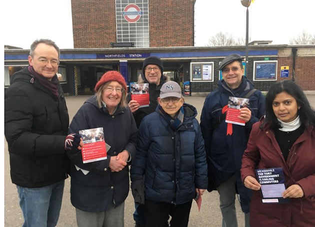 tupa huq and campaigners against fare increases