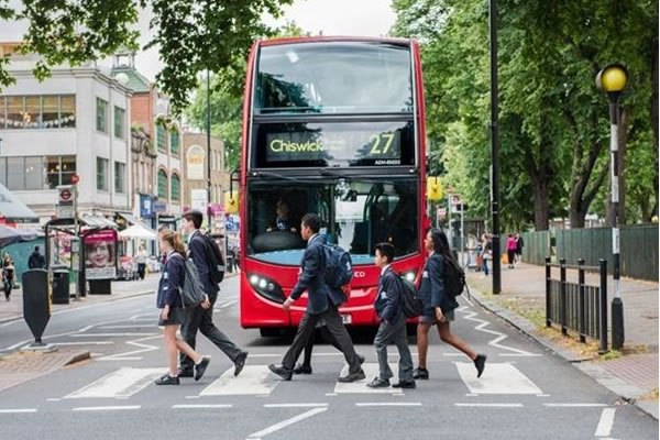 Pupils being urged to walk, cycle or scoot to school if they can