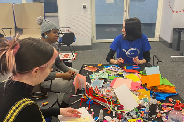 Students make cards to send to those suffering loneliness and isolation